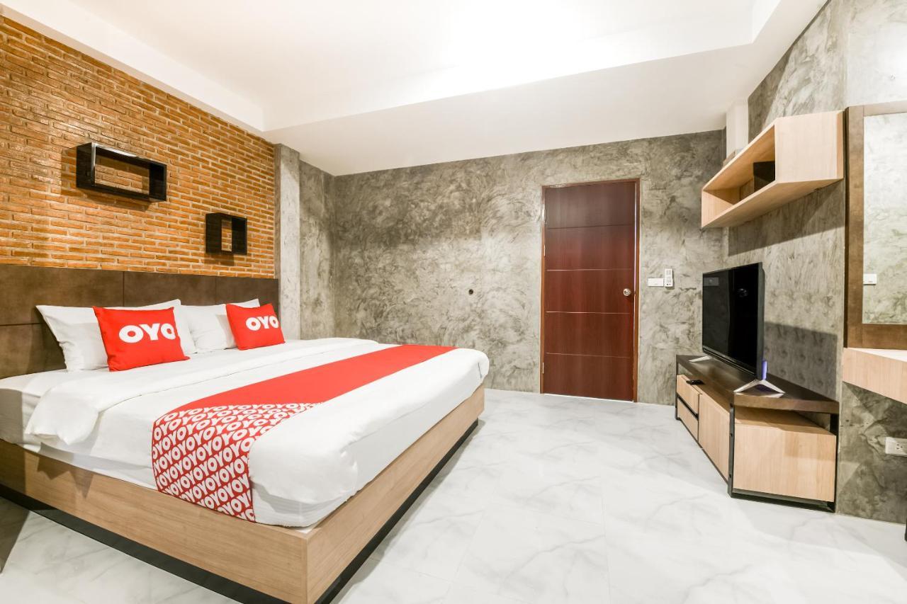 Oyo 347 Southside Residence Pattaya Esterno foto